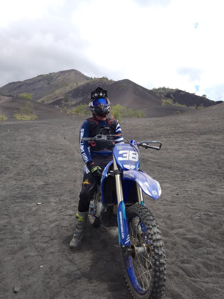 bali dirt bike